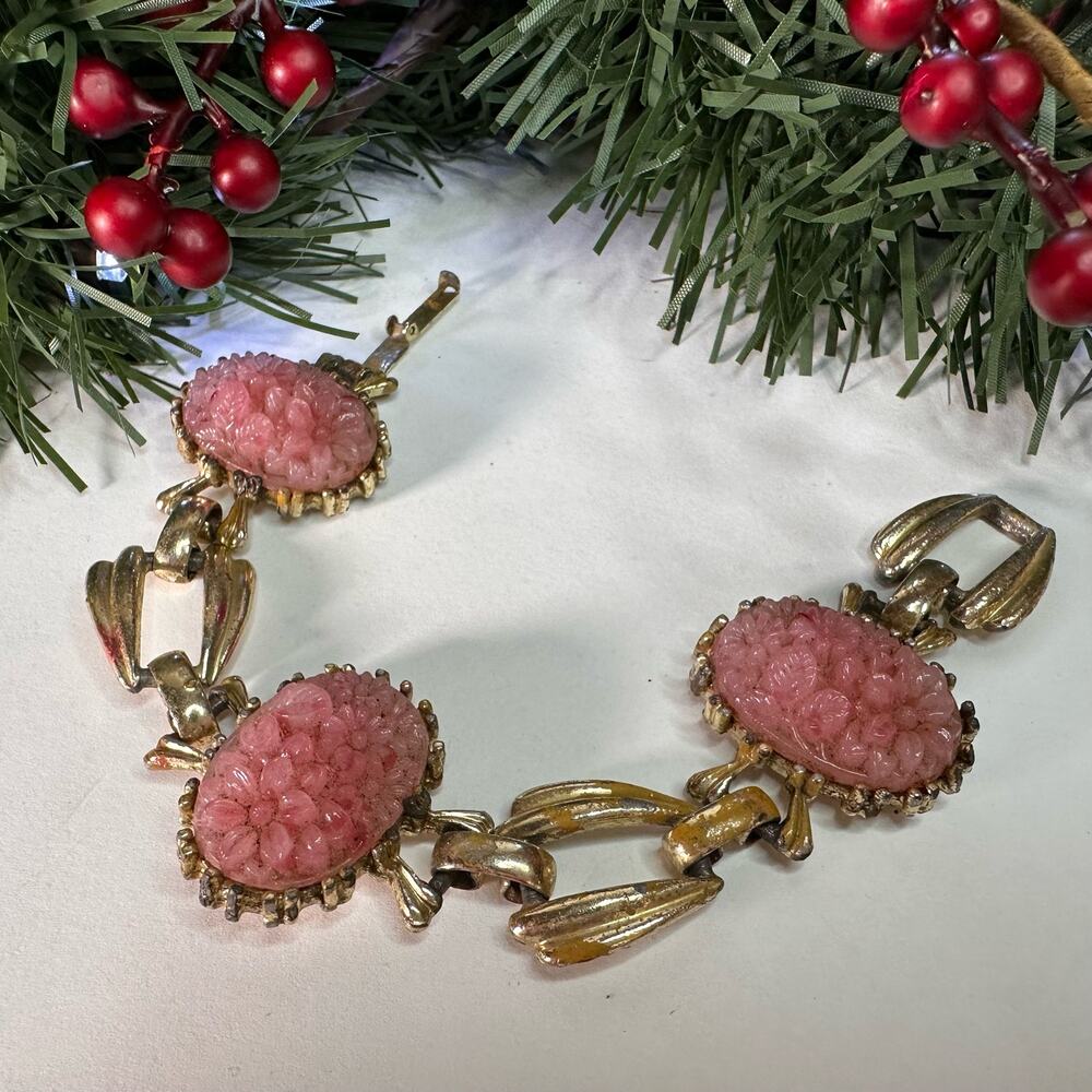 Coral Gold Bracelet